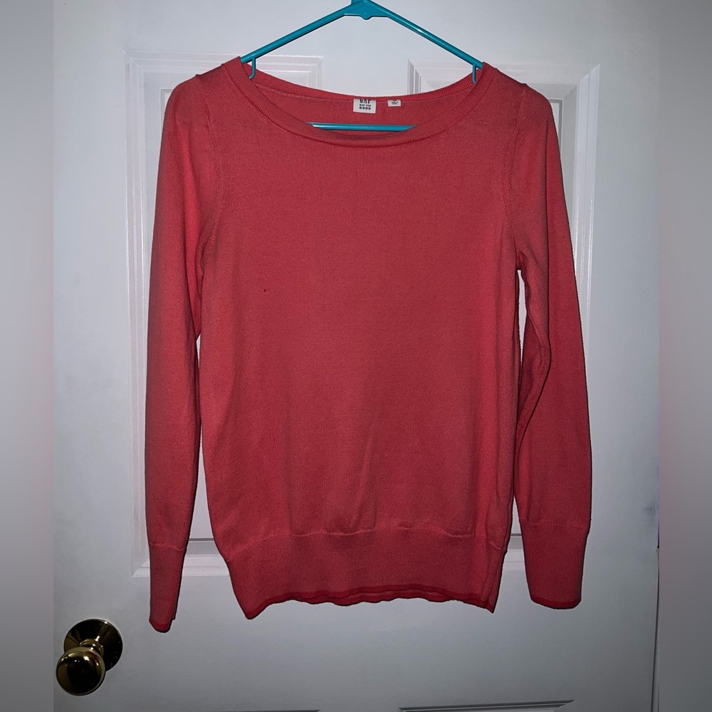 Gap pink sweater size XS
